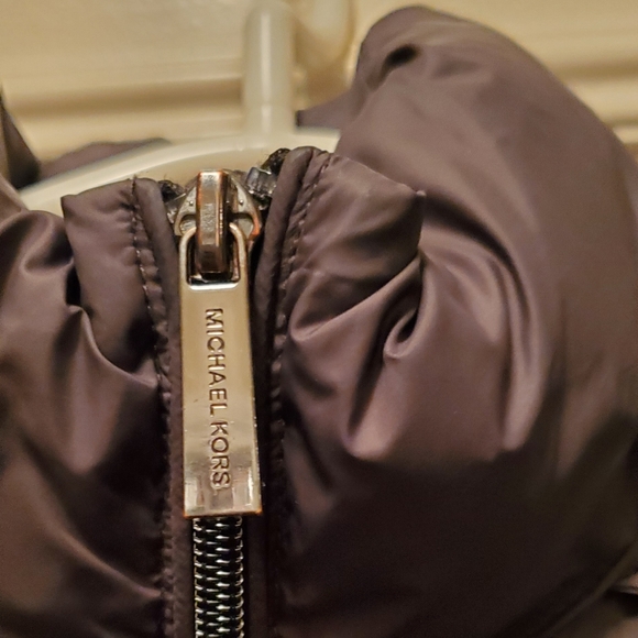 MICHAEL Michael Kors Packable Down Jacket, Gunmetal Size Small - Picture 4 of 7